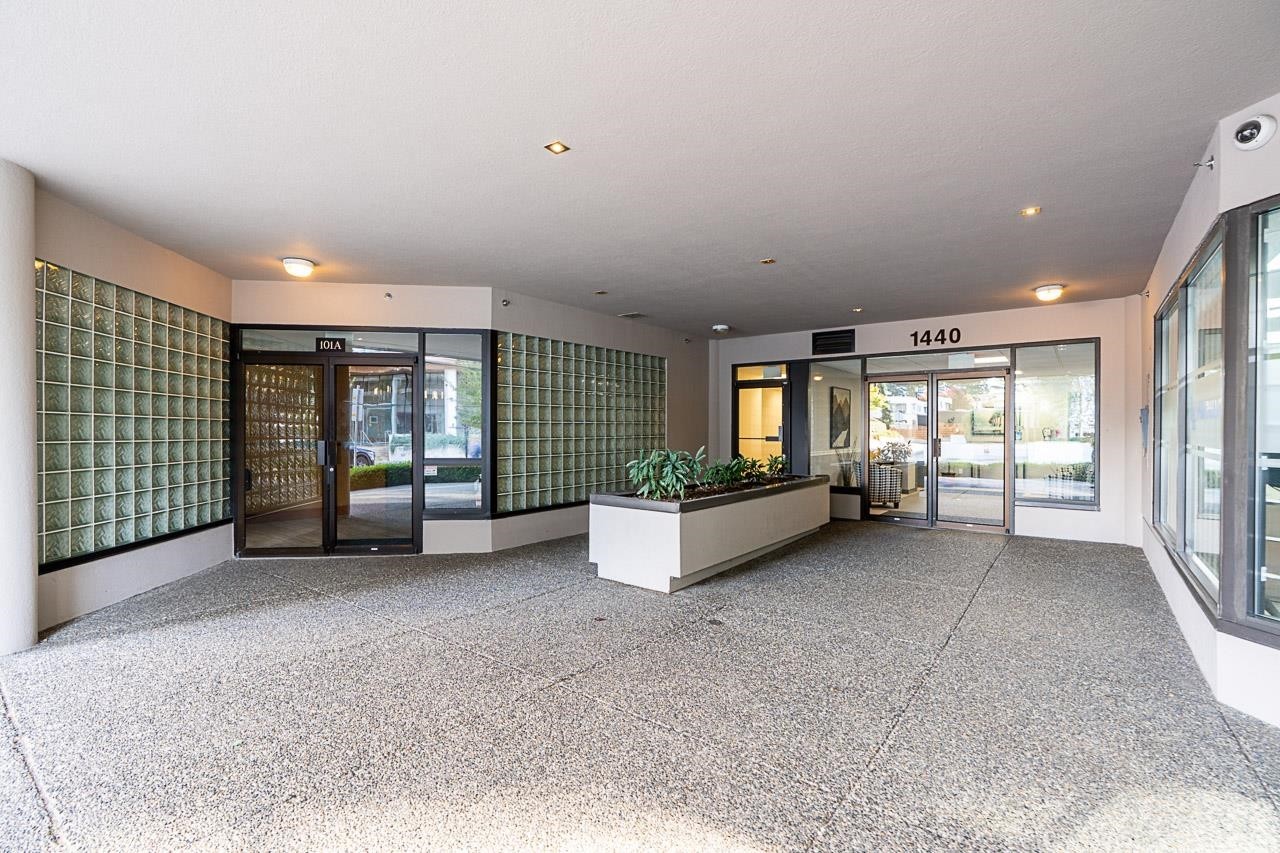 201-1440 George Street, White Rock, BC