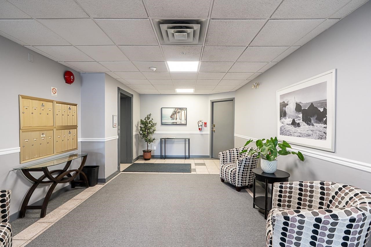 201-1440 George Street, White Rock, BC