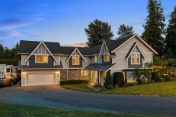 36148 Dawn Crescent Abbotsford, BC V3G 1C6