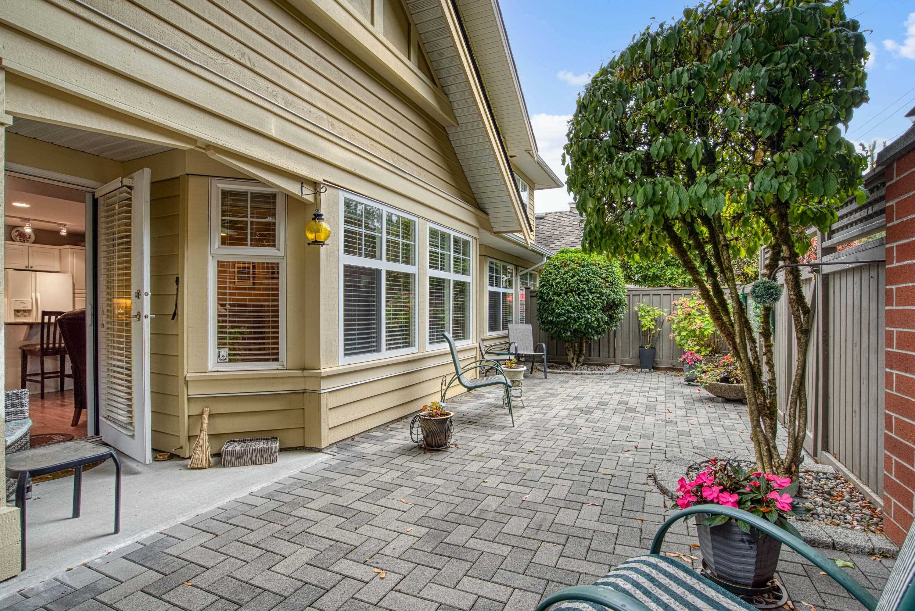 96-15500 Rosemary Heights Crescent, Surrey, BC