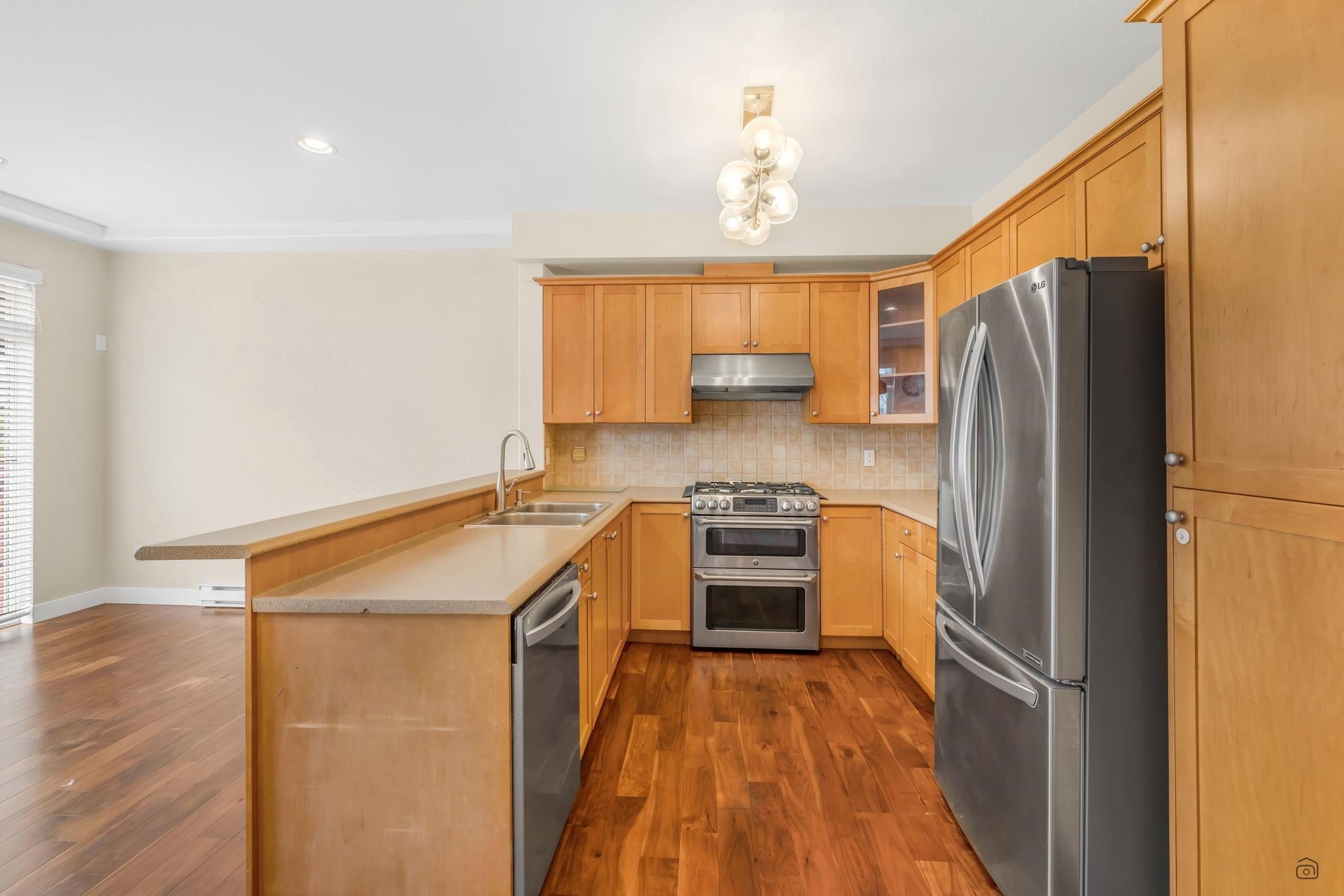 25-16760 61 Avenue, Surrey, BC