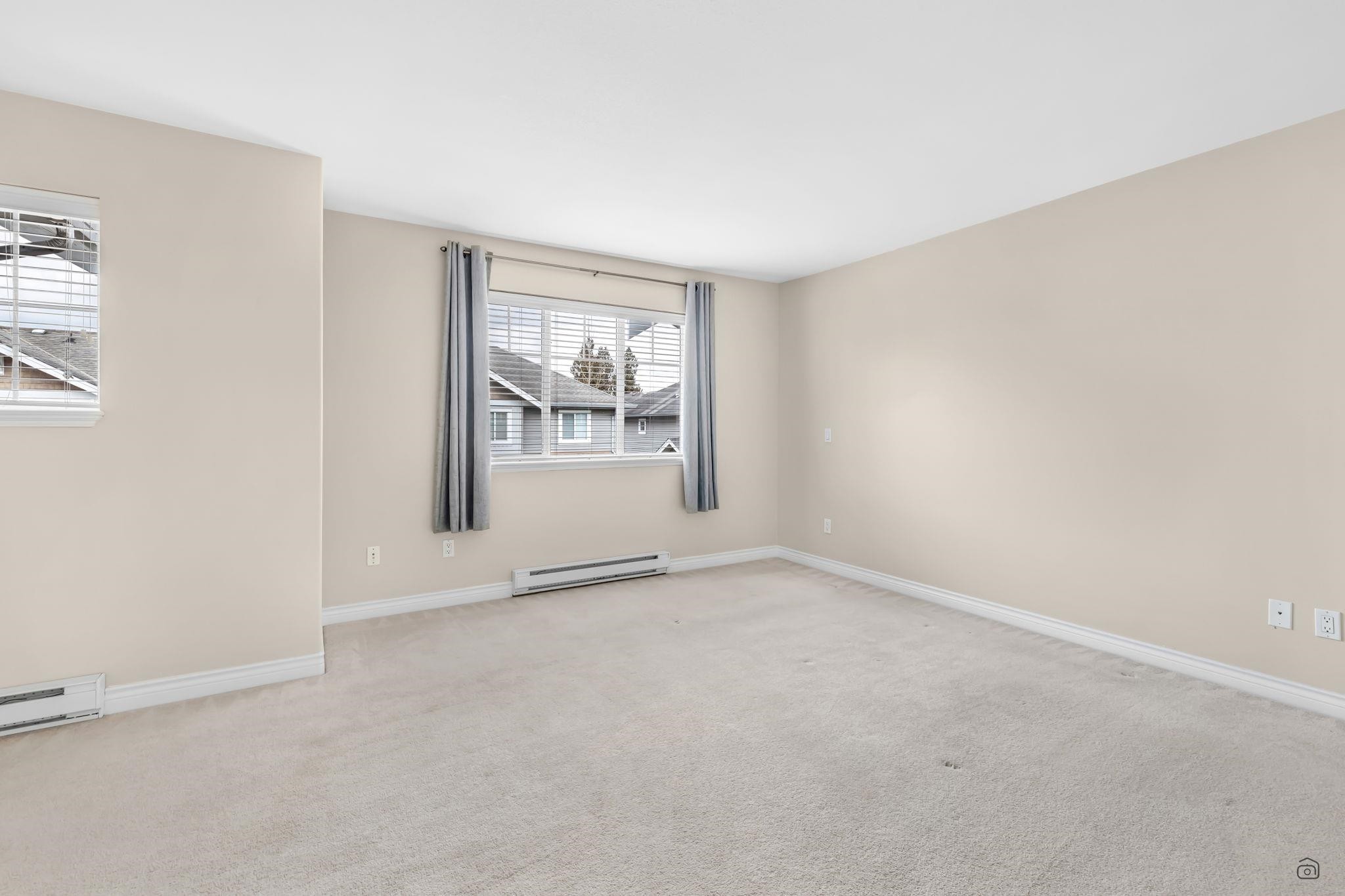 25-16760 61 Avenue, Surrey, BC