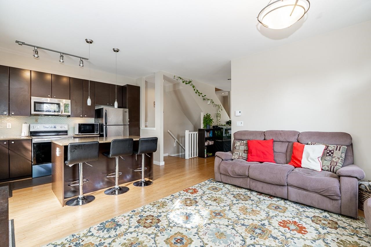 1-6033 168 Street, Surrey, BC