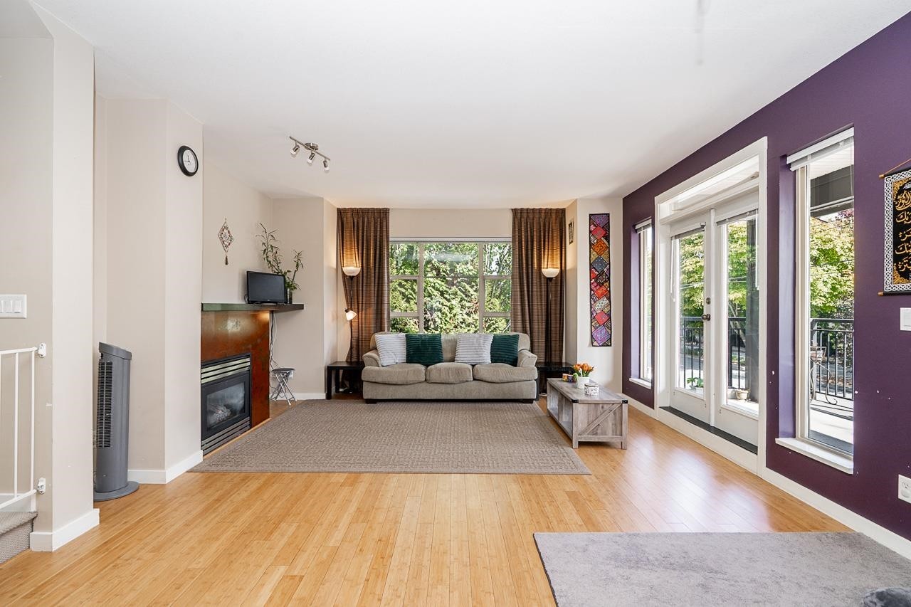 1-6033 168 Street, Surrey, BC