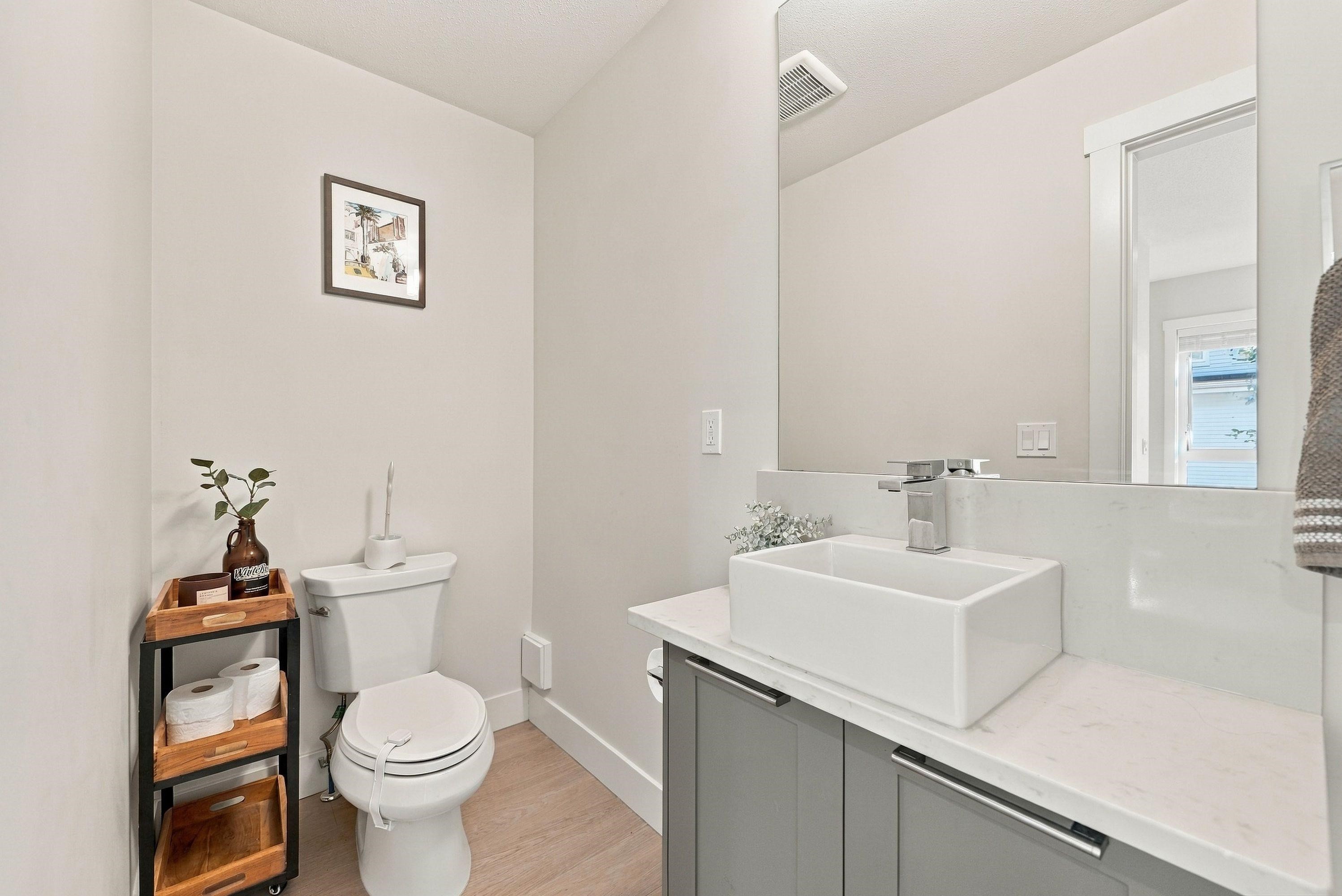 202-2277 Oak Meadows Drive, Surrey, BC