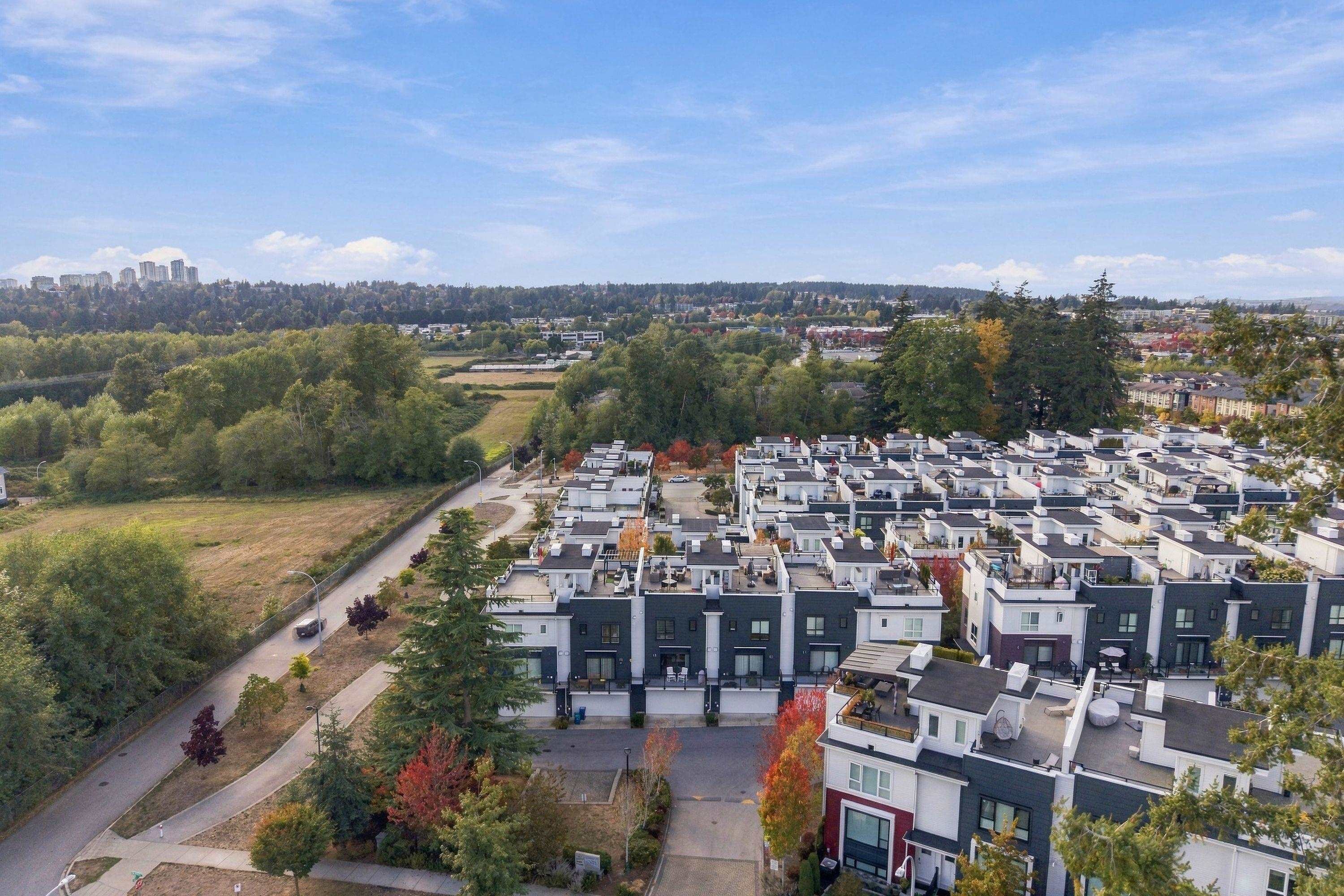 202-2277 Oak Meadows Drive, Surrey, BC