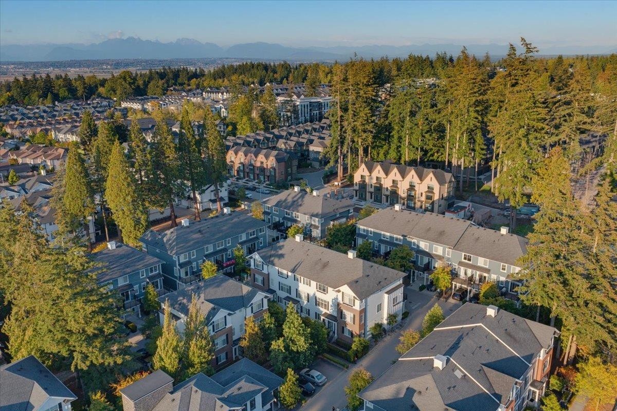 19-16458 23A Avenue, Surrey, BC