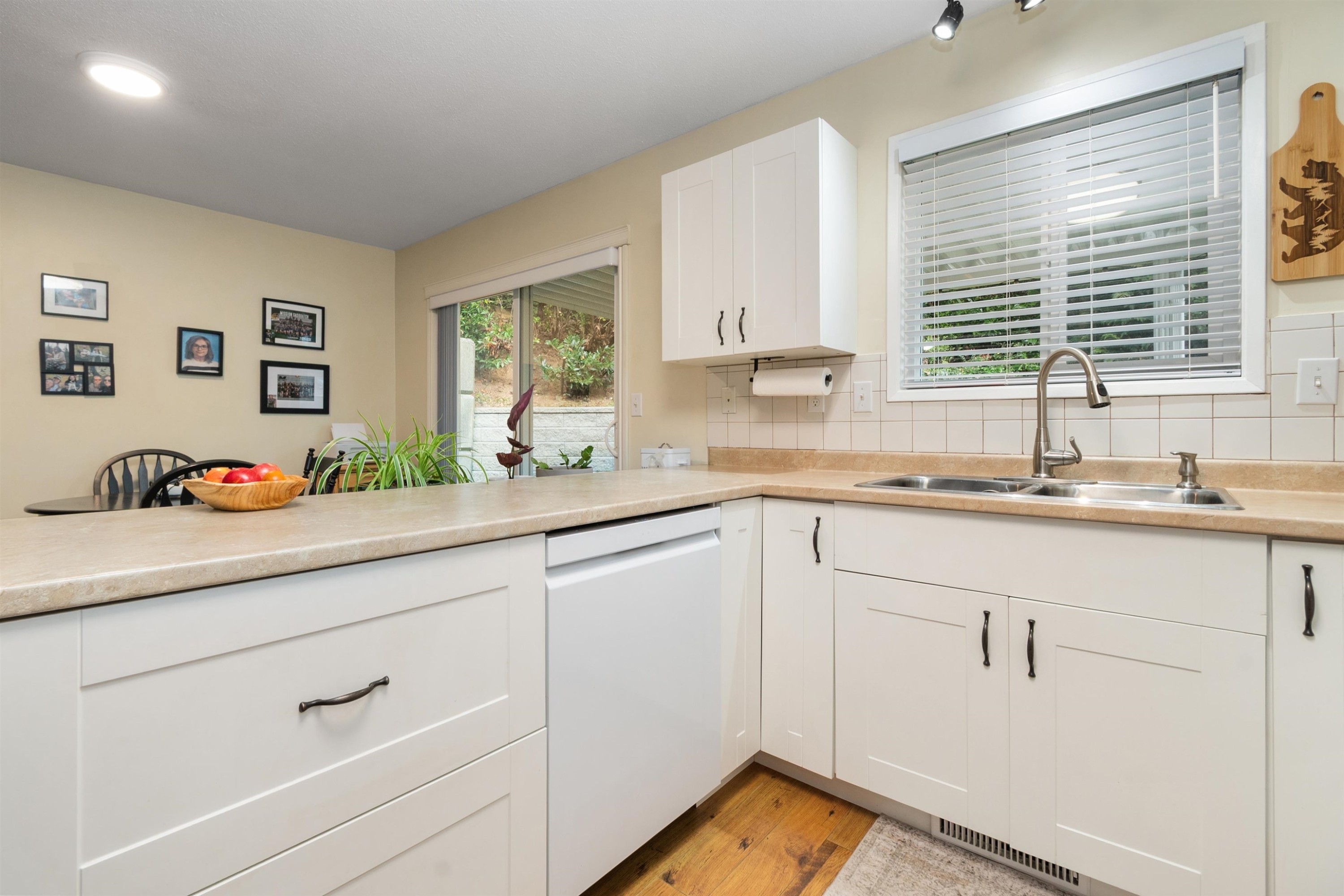 20-3350 Elmwood Drive, Abbotsford, BC