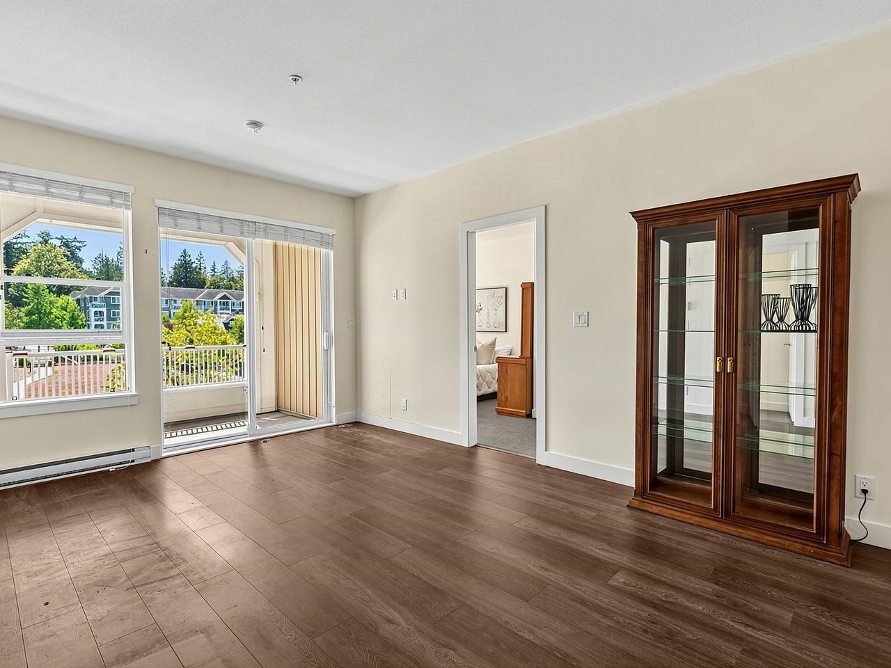 202-16398 64 Avenue, Surrey, BC