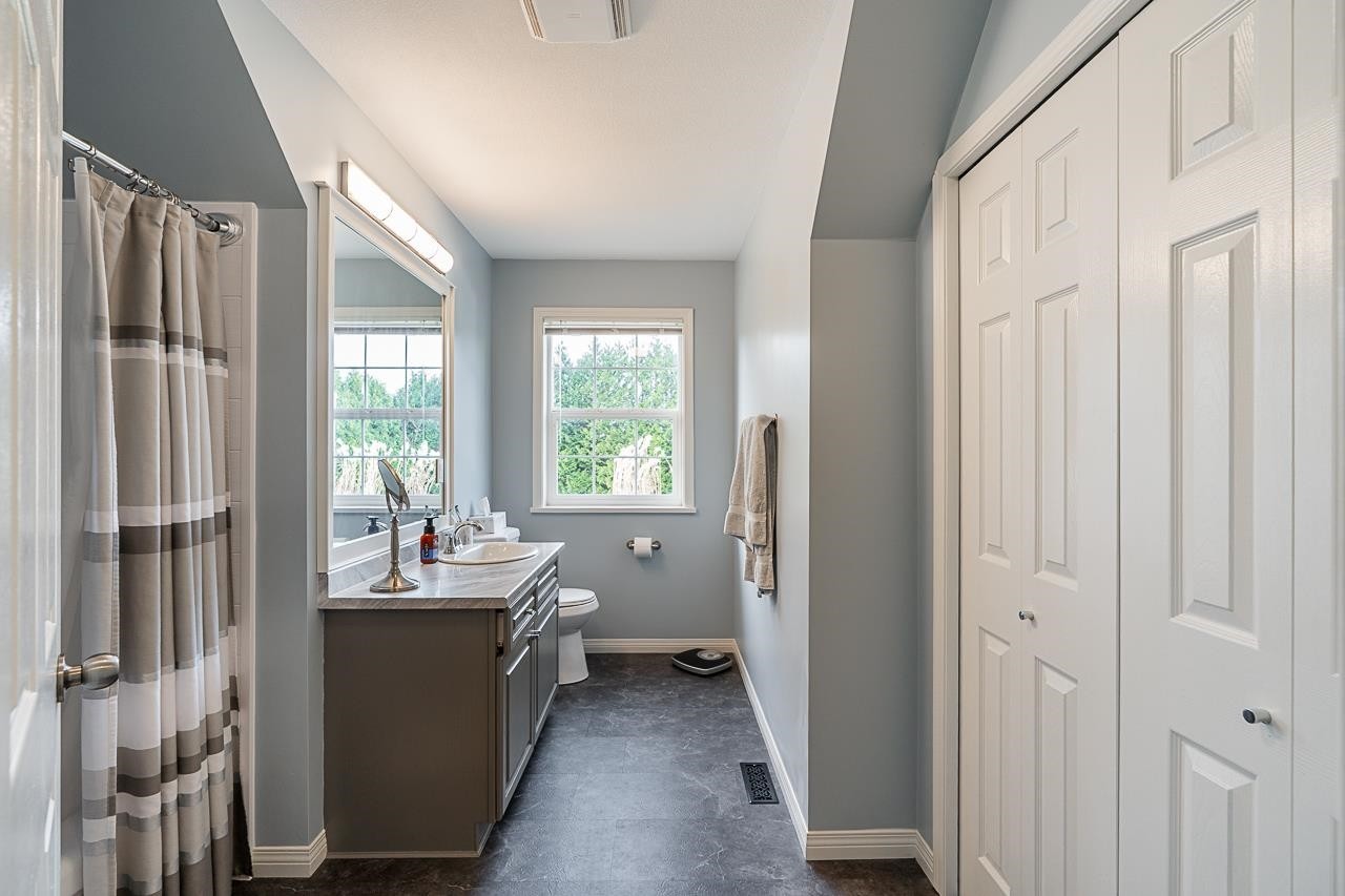 174 176 Street, Surrey, BC