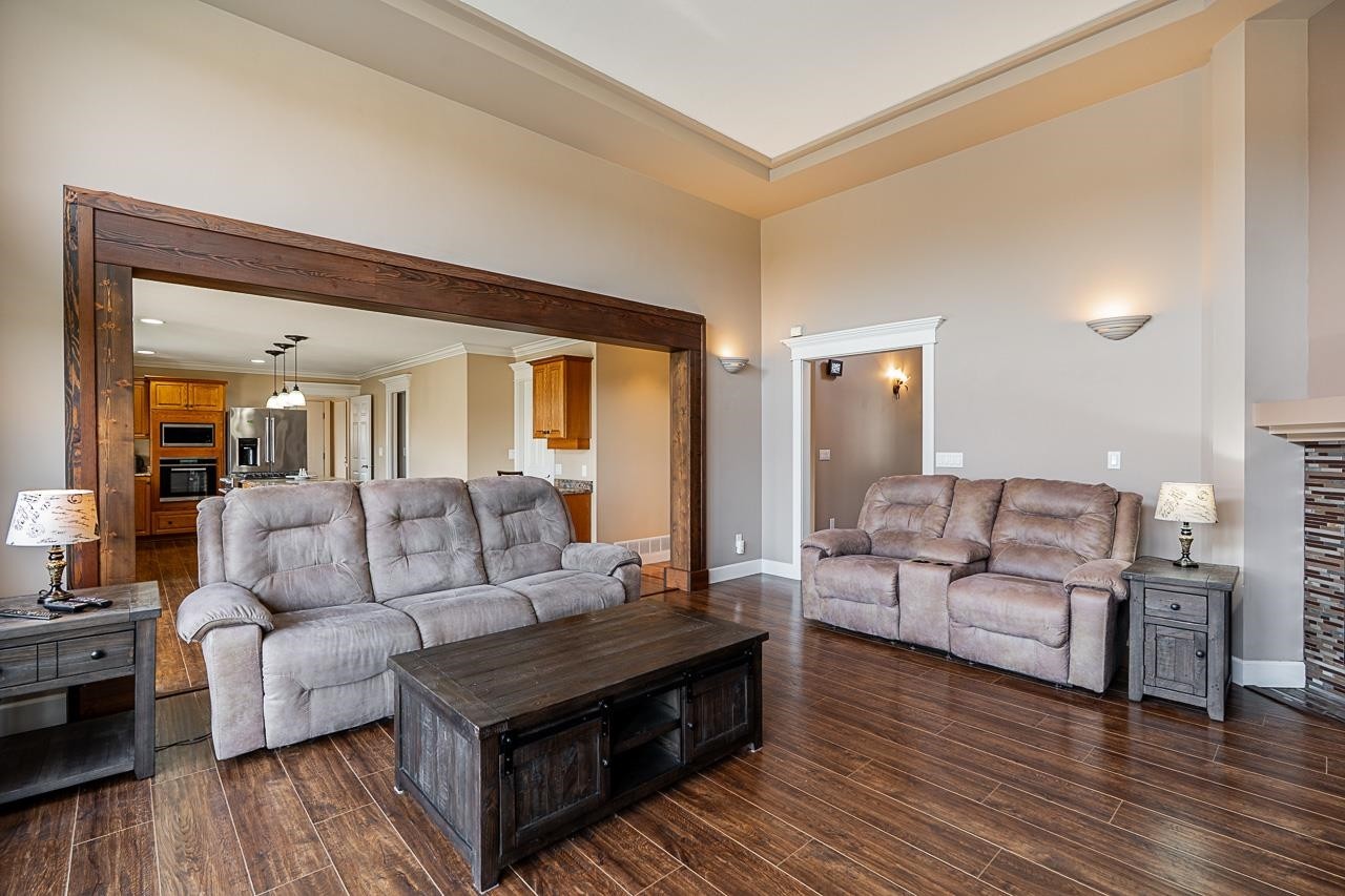 174 176 Street, Surrey, BC