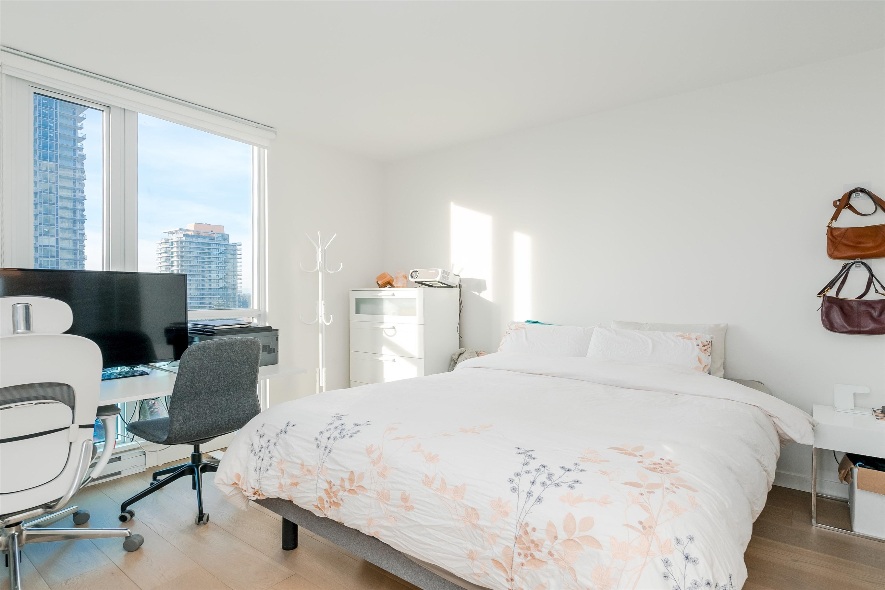 1802-13438 Central Avenue, Surrey, BC