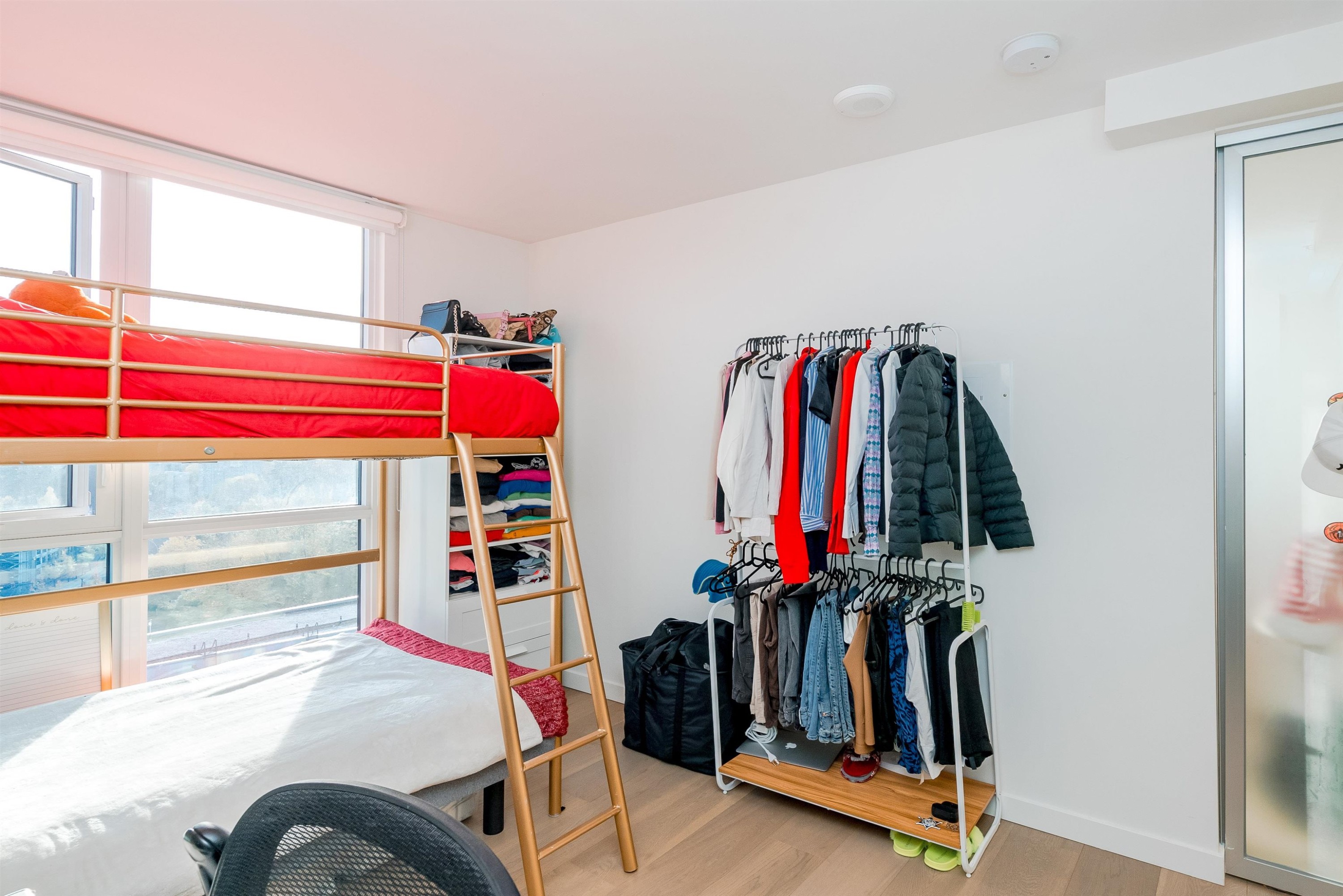 1802-13438 Central Avenue, Surrey, BC
