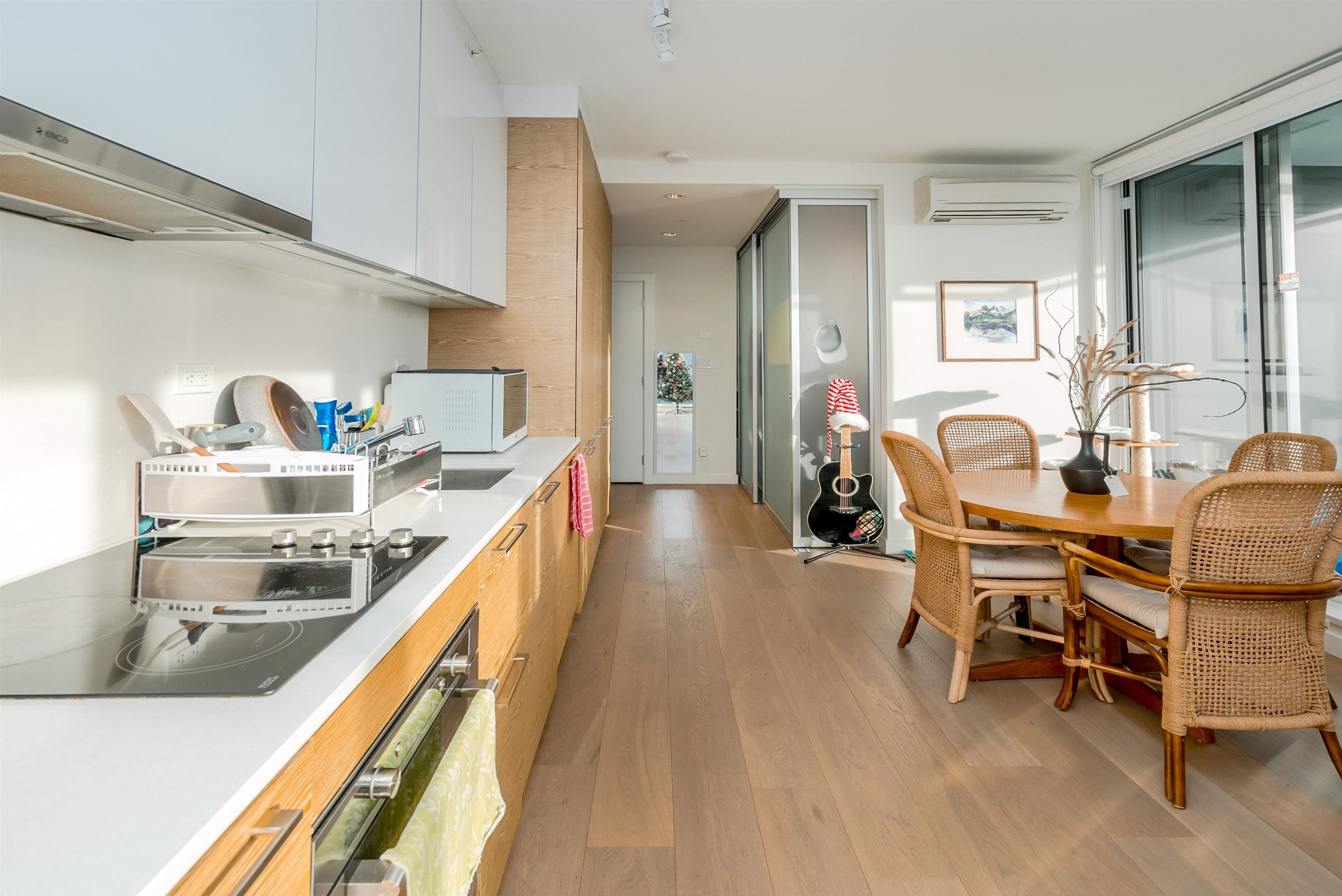 1802-13438 Central Avenue, Surrey, BC