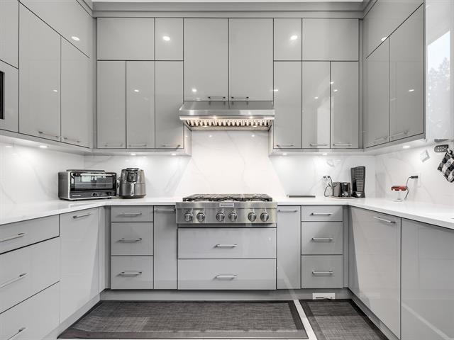 21136 42 Avenue, Langley, BC