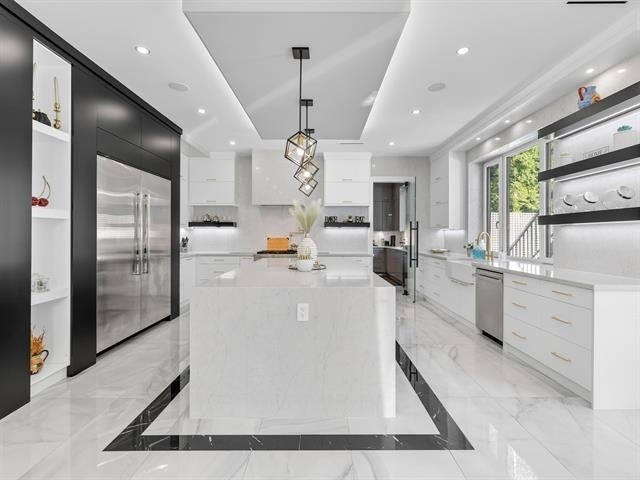 21136 42 Avenue, Langley, BC