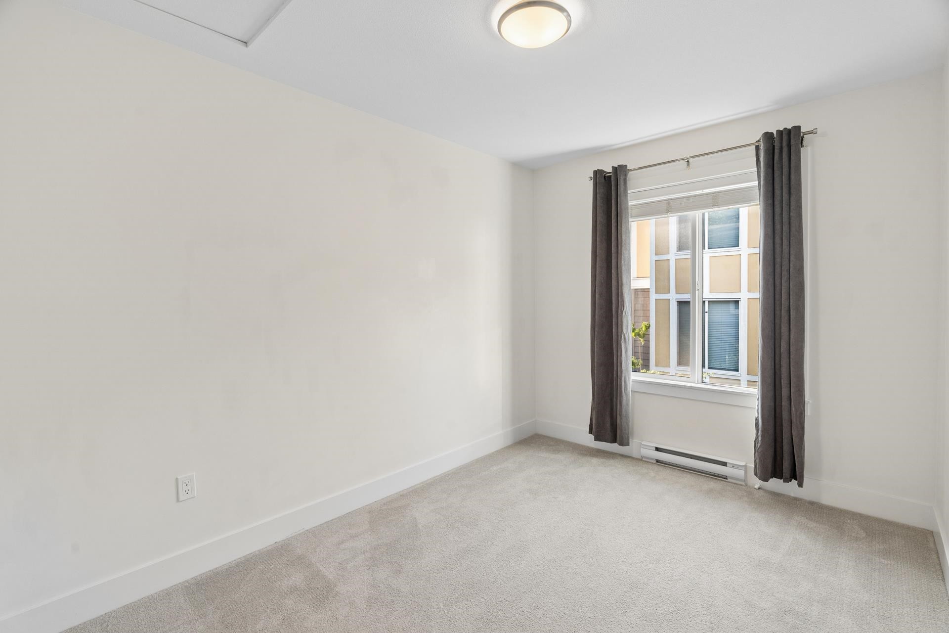 40-9718 161A Street, Surrey, BC