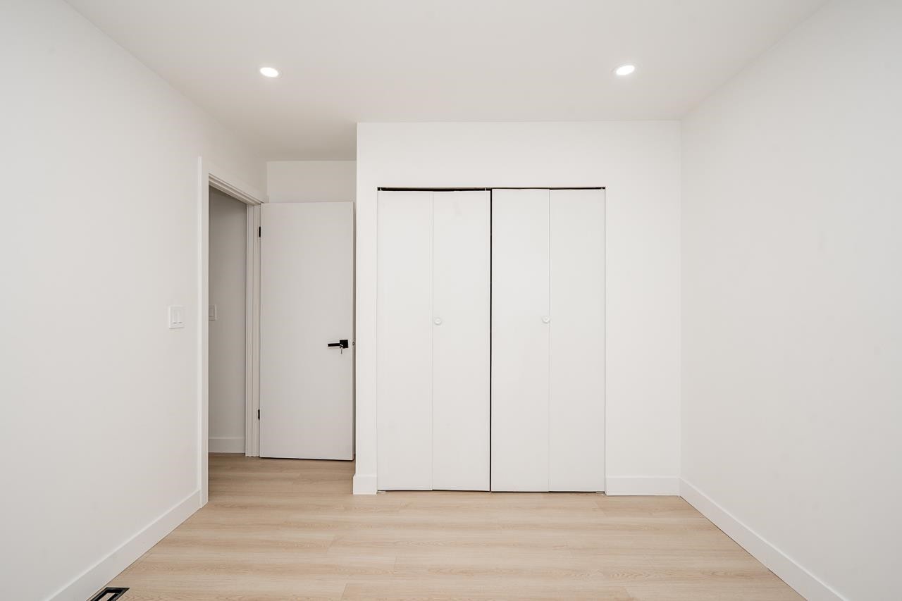 6738 128B Street, Surrey, BC
