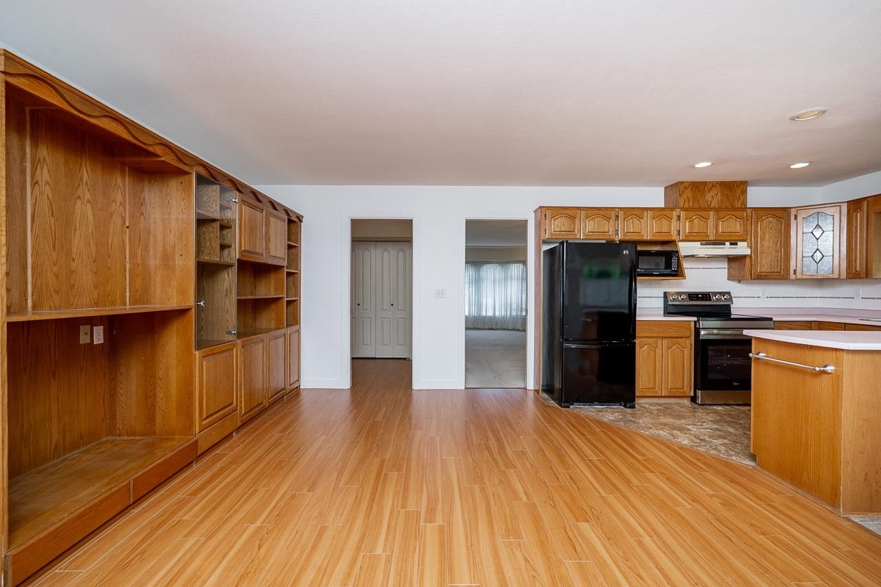 6128 185B Street, Surrey, BC