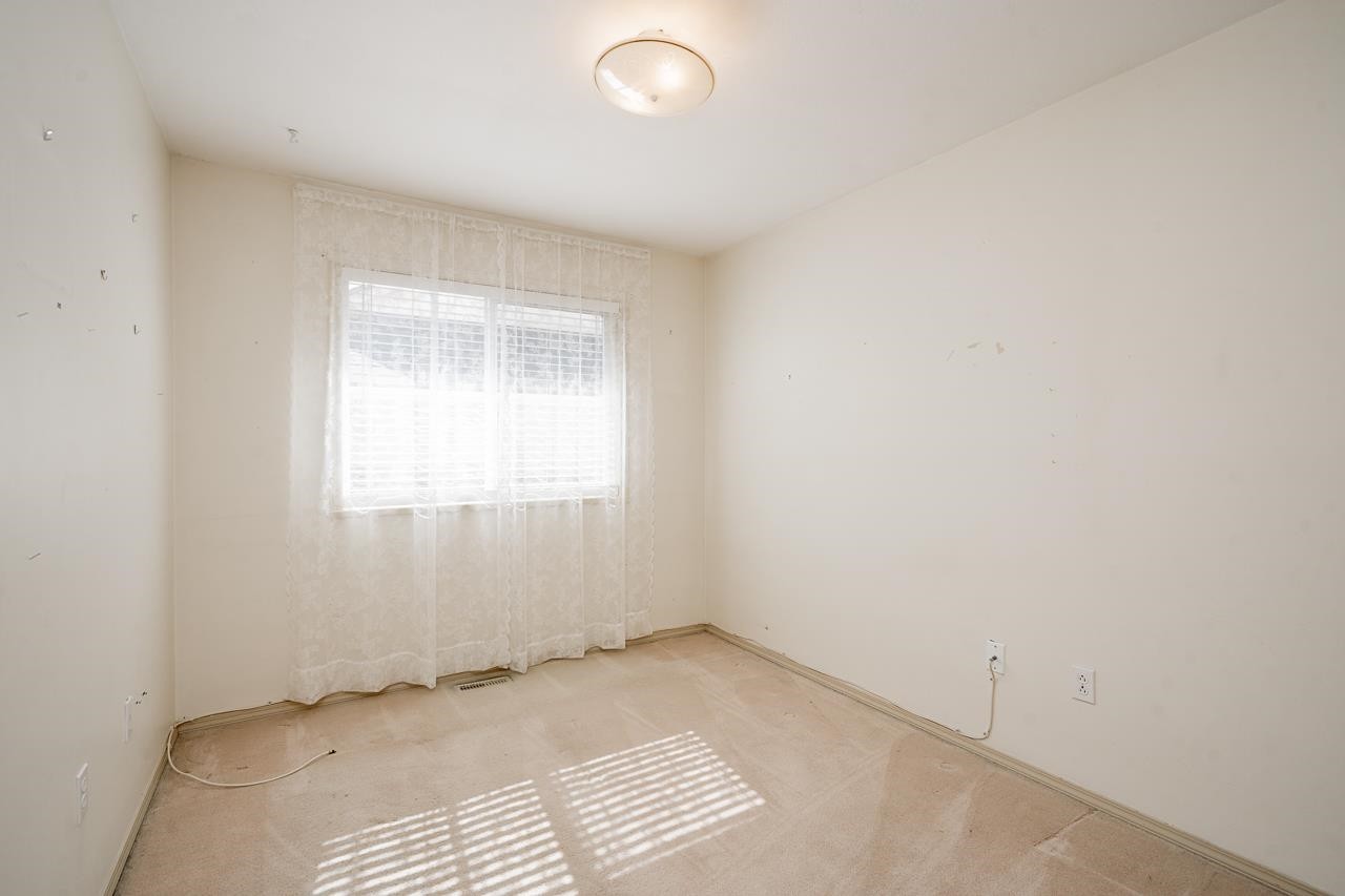 6128 185B Street, Surrey, BC