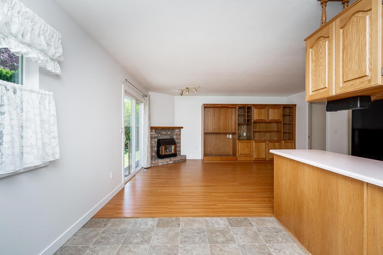 6128 185B Street, Surrey, BC