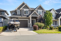 4404 Emily Carr Place Abbotsford, BC V3G 0E9