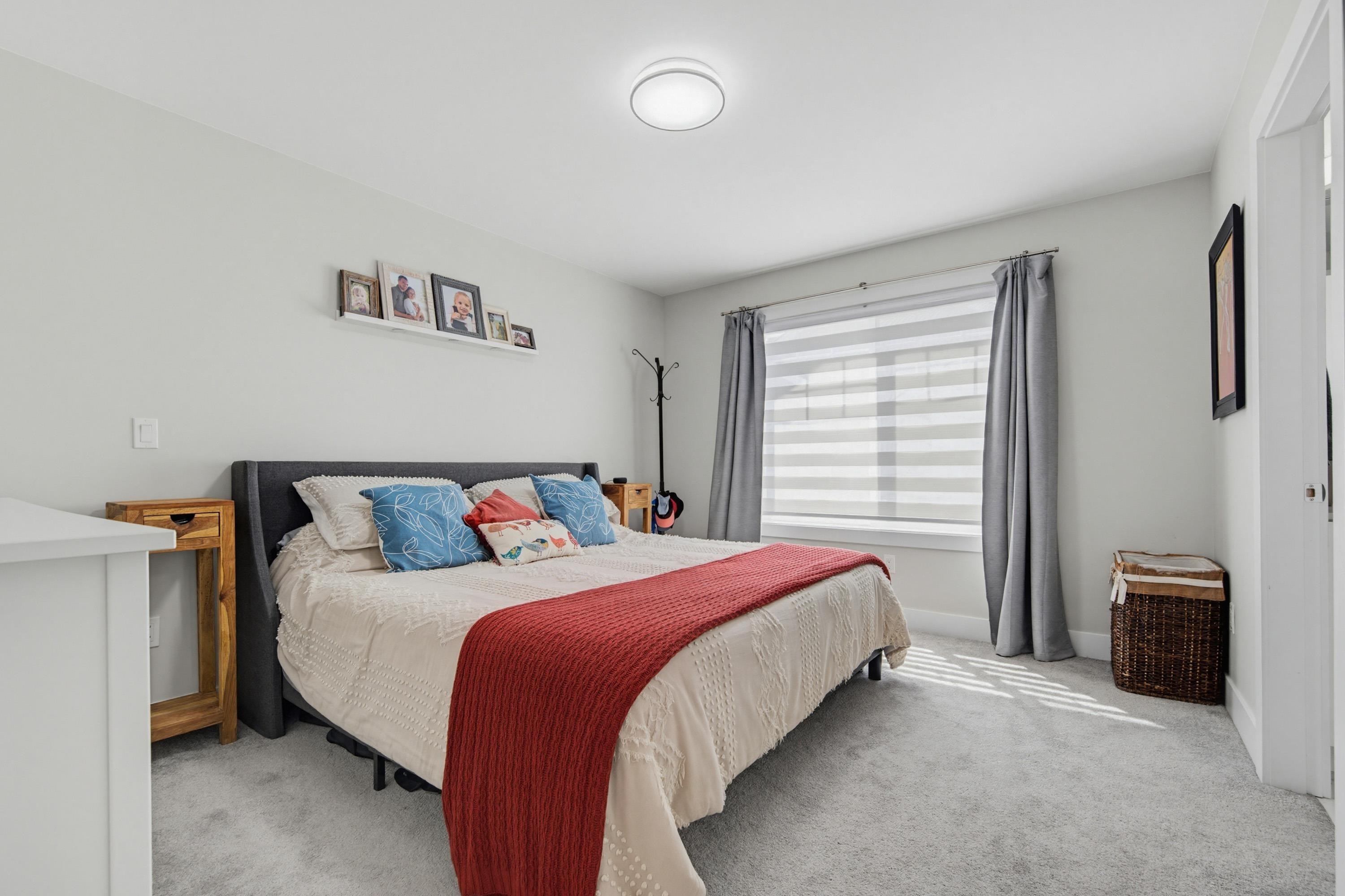 53-19501 74 Avenue, Surrey, BC