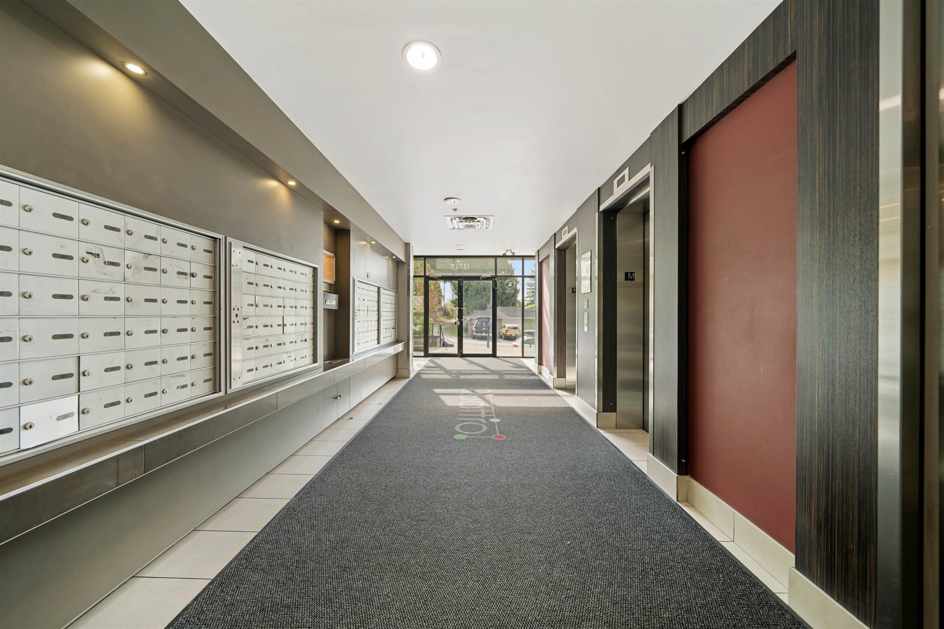 422-13733 107A Avenue, Surrey, BC