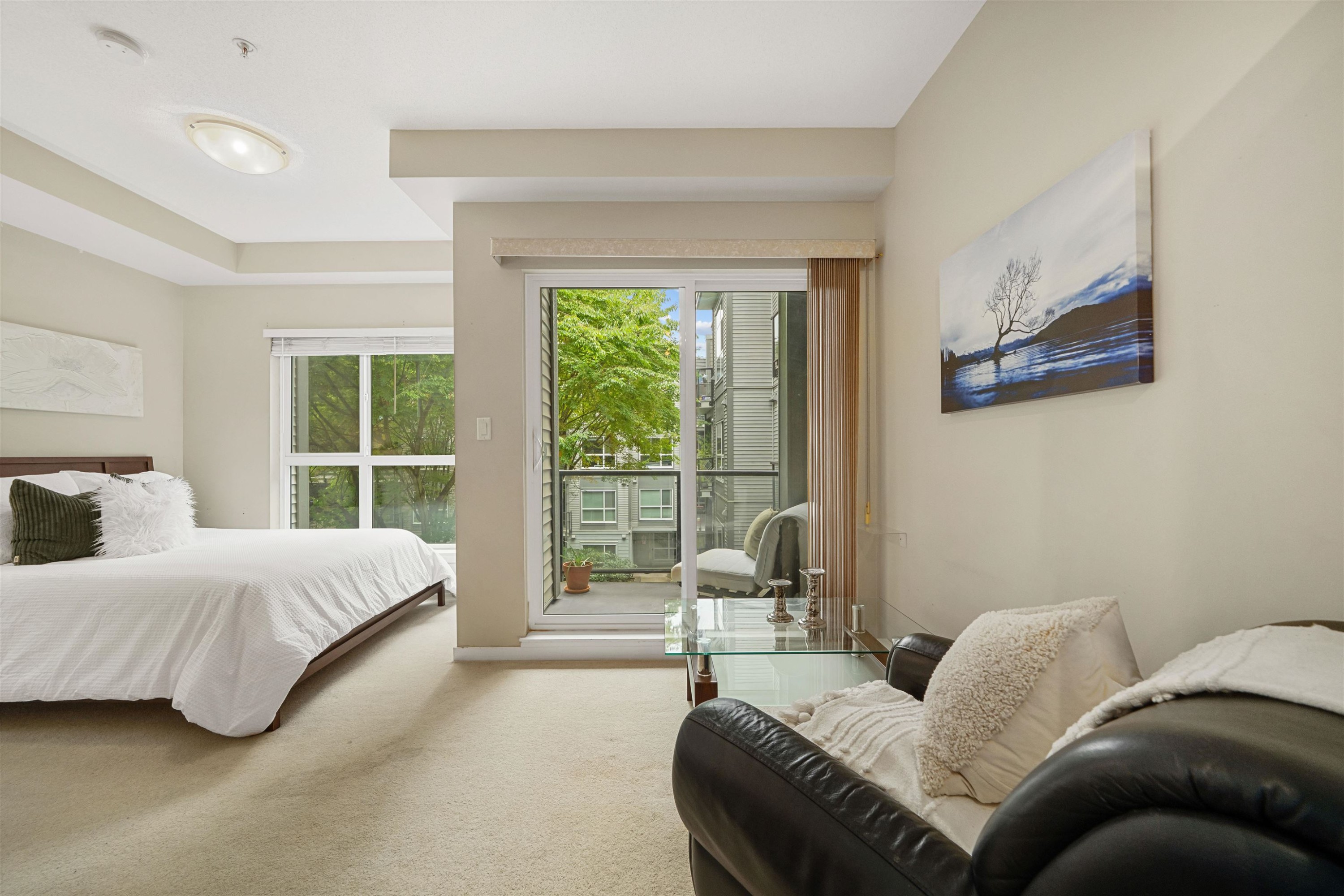 422-13733 107A Avenue, Surrey, BC