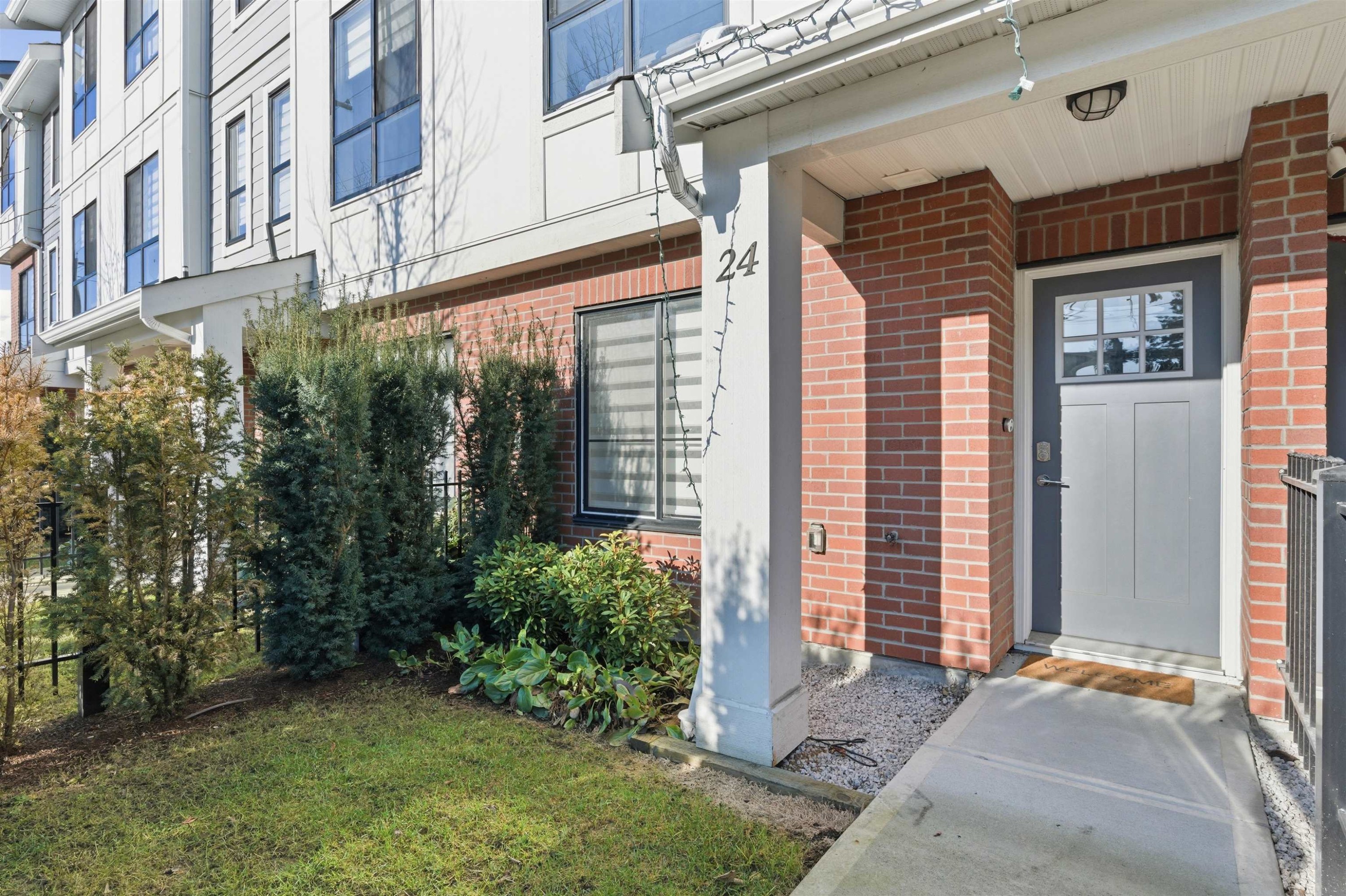 24-11556 72A Avenue, Delta, BC