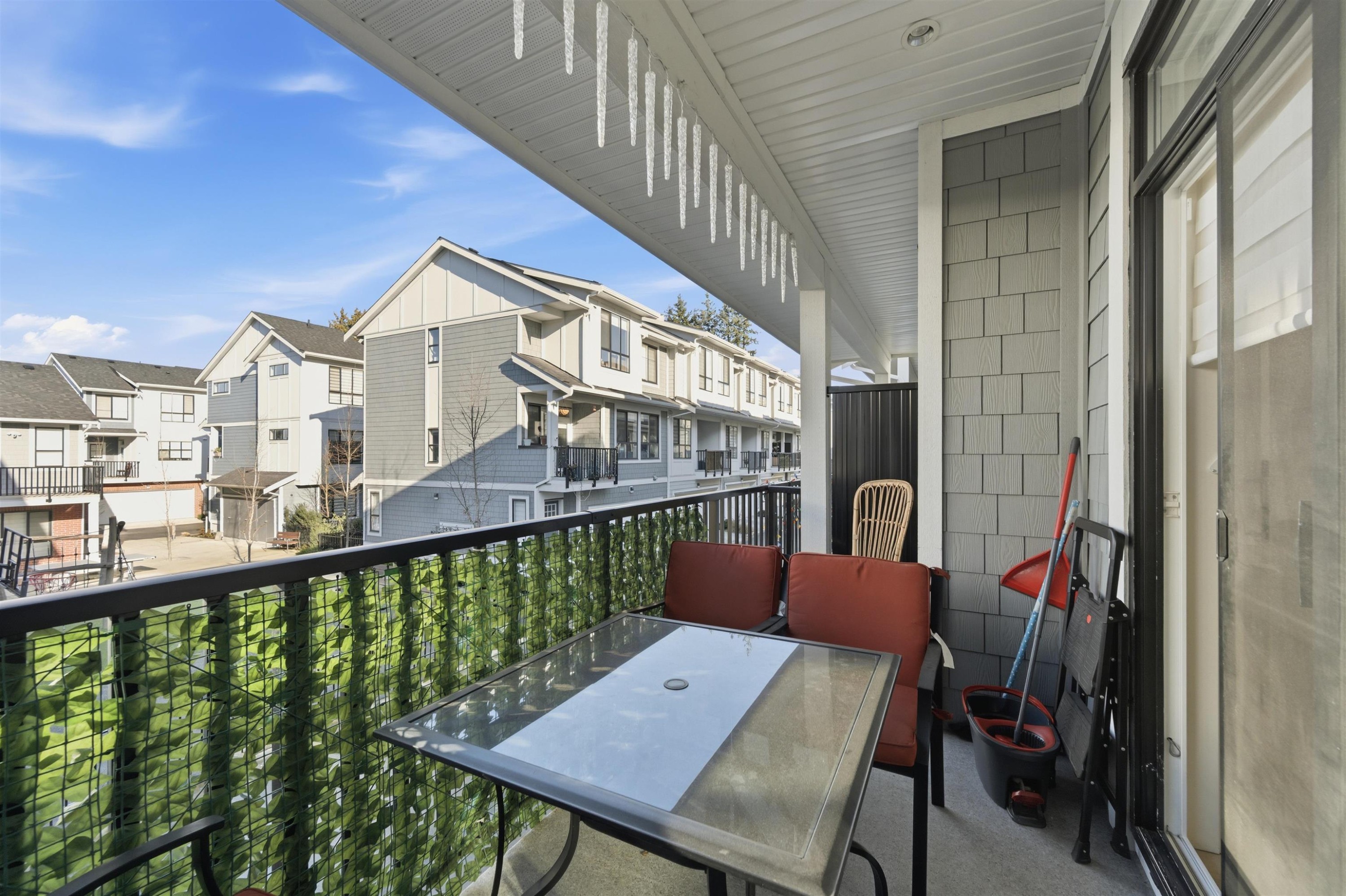 24-11556 72A Avenue, Delta, BC