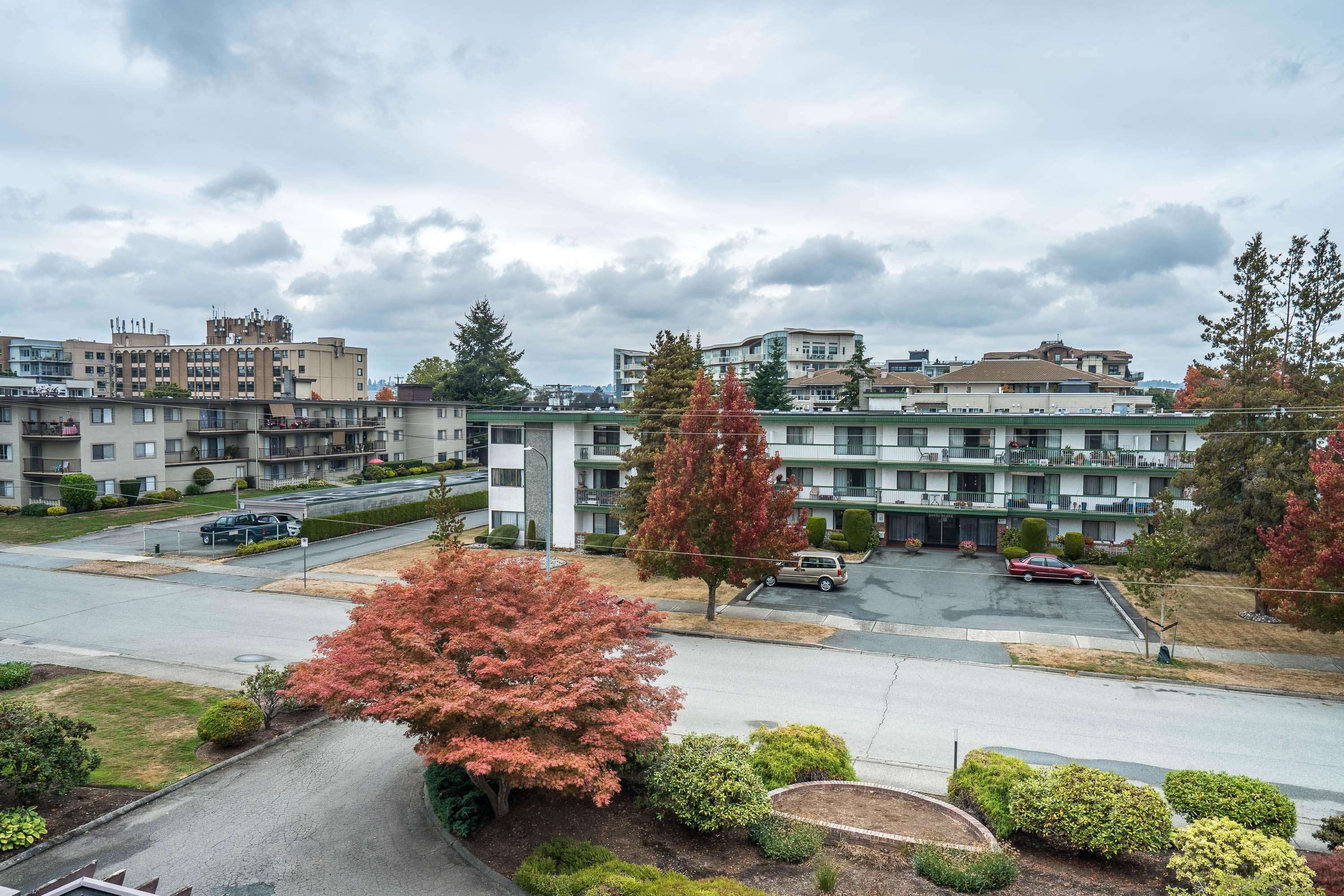 #308-20460 54 Avenue, Langley, BC