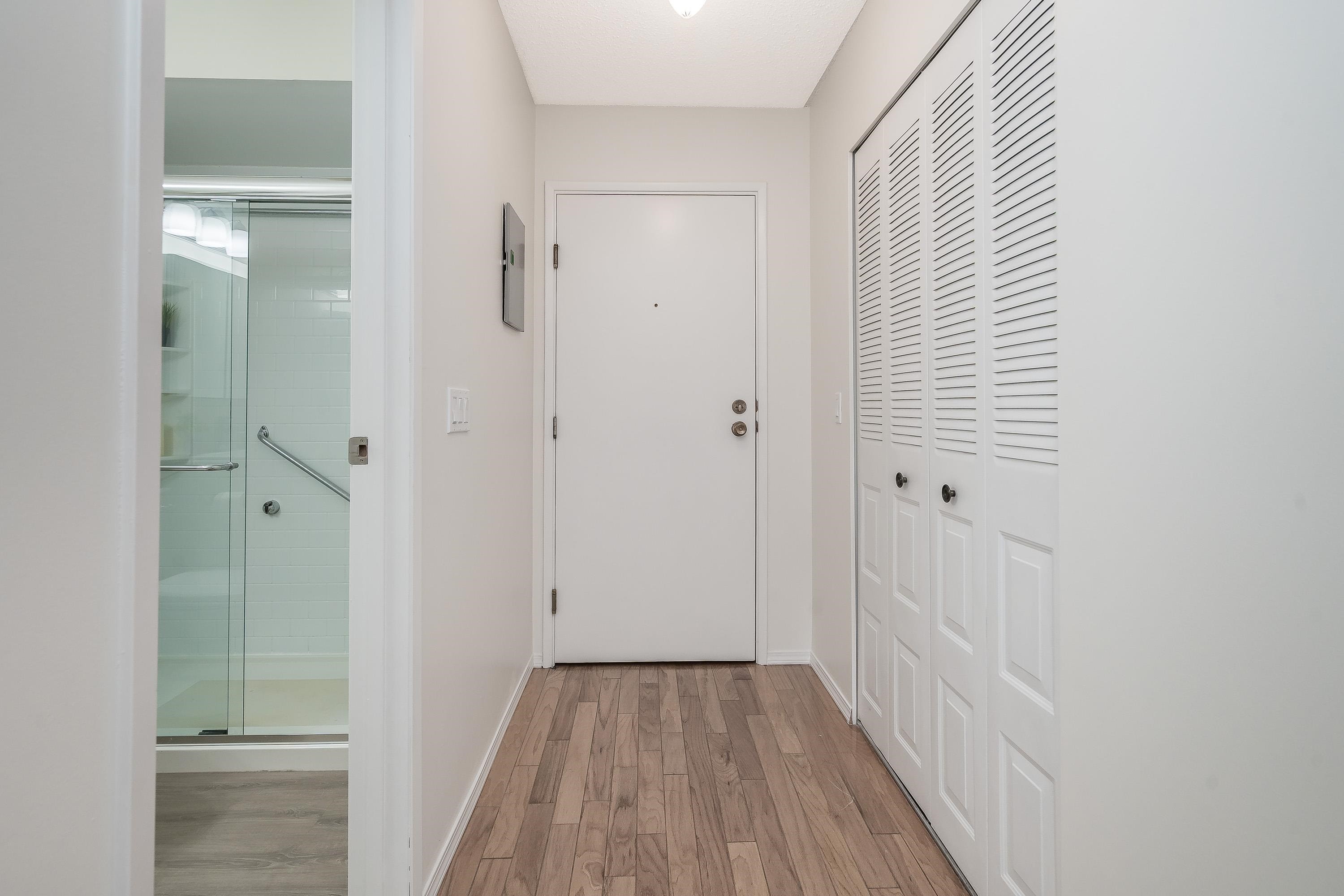 #308-20460 54 Avenue, Langley, BC