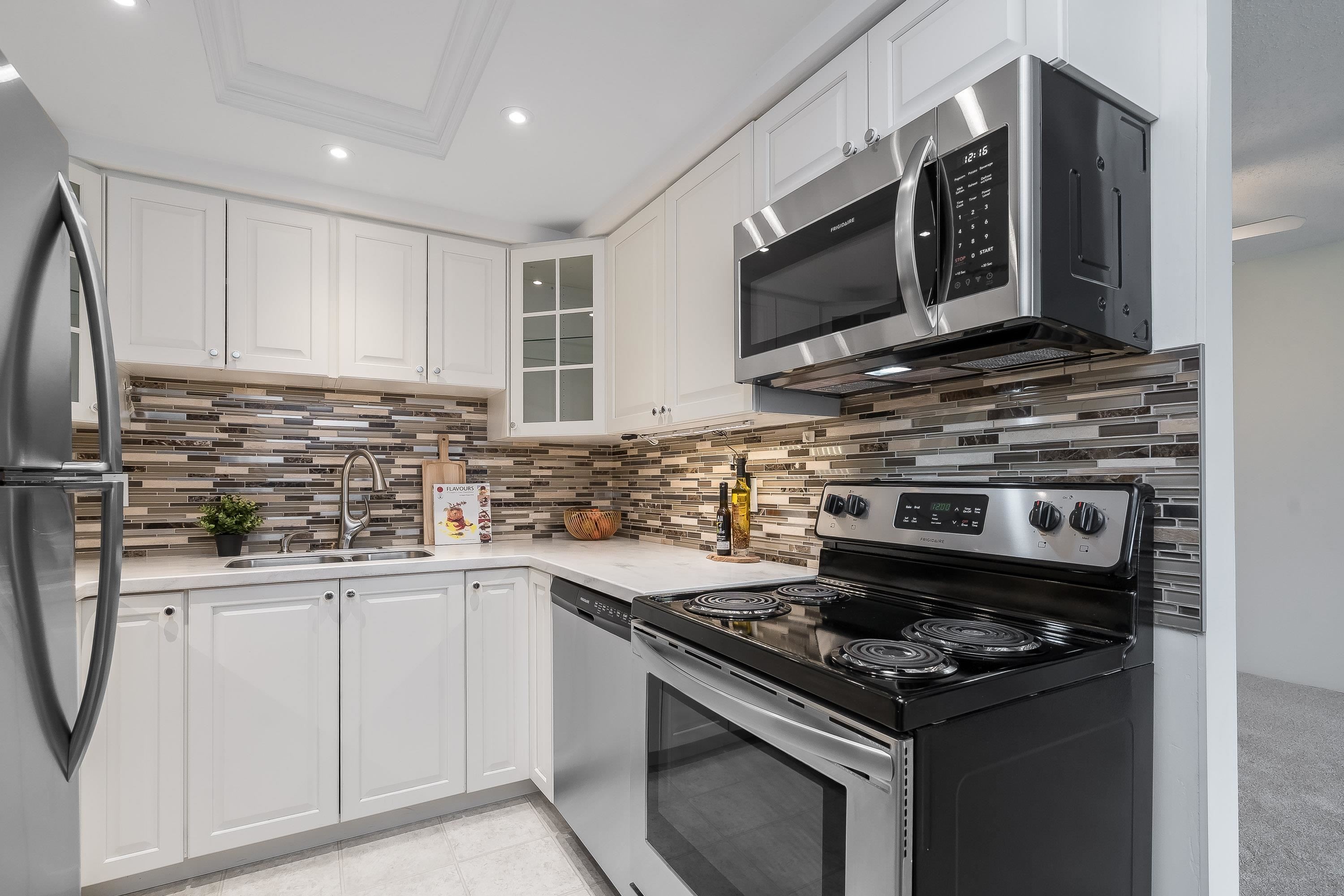 #308-20460 54 Avenue, Langley, BC