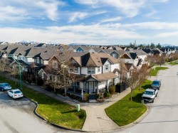 6602 193a Street Surrey, BC V4N 0C1