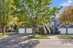 215-7838 120a Street Surrey, BC V3W 5B6