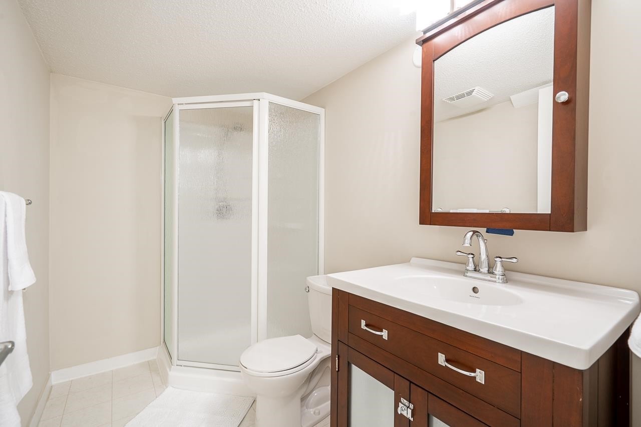 3-15425 Rosemary Heights Crescent, Surrey, BC