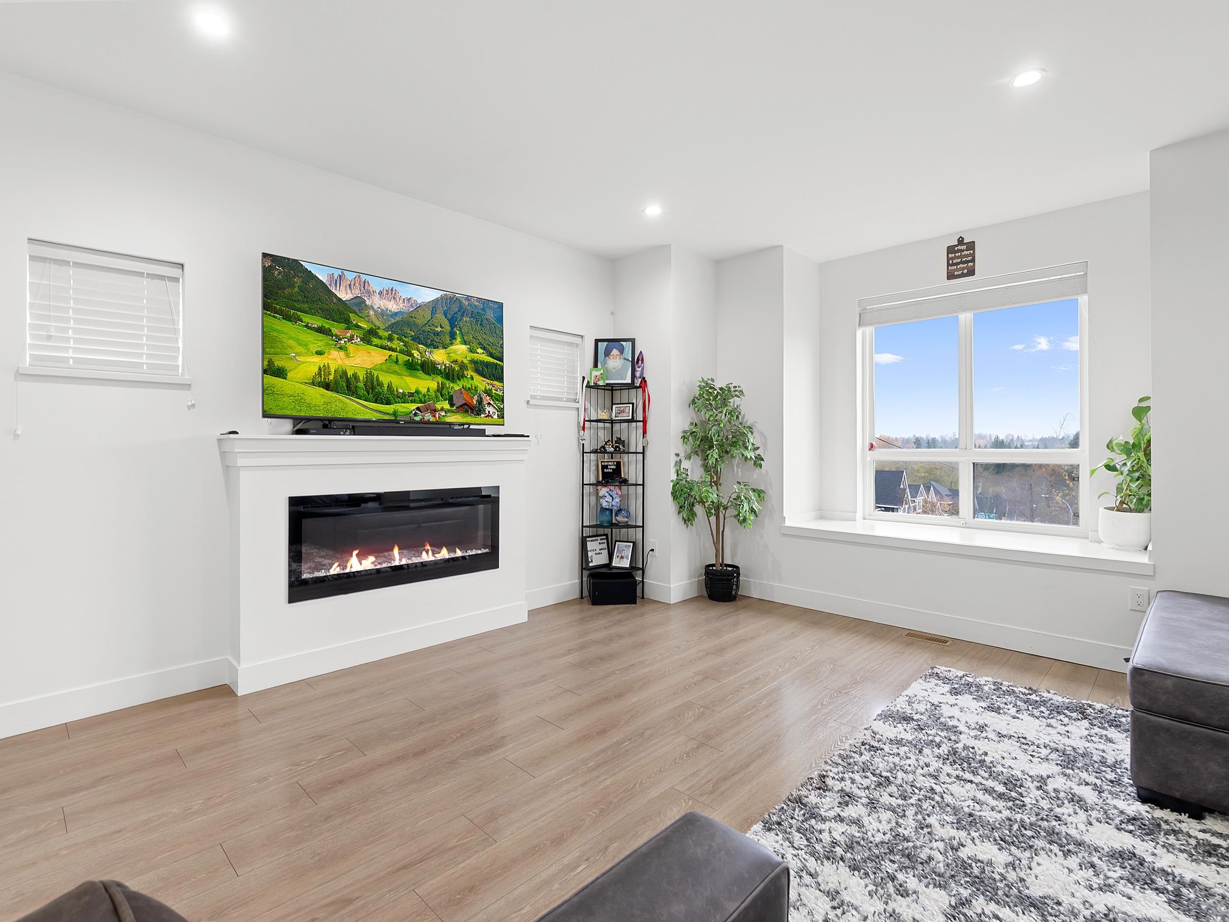 14002 60A Avenue, Surrey, BC