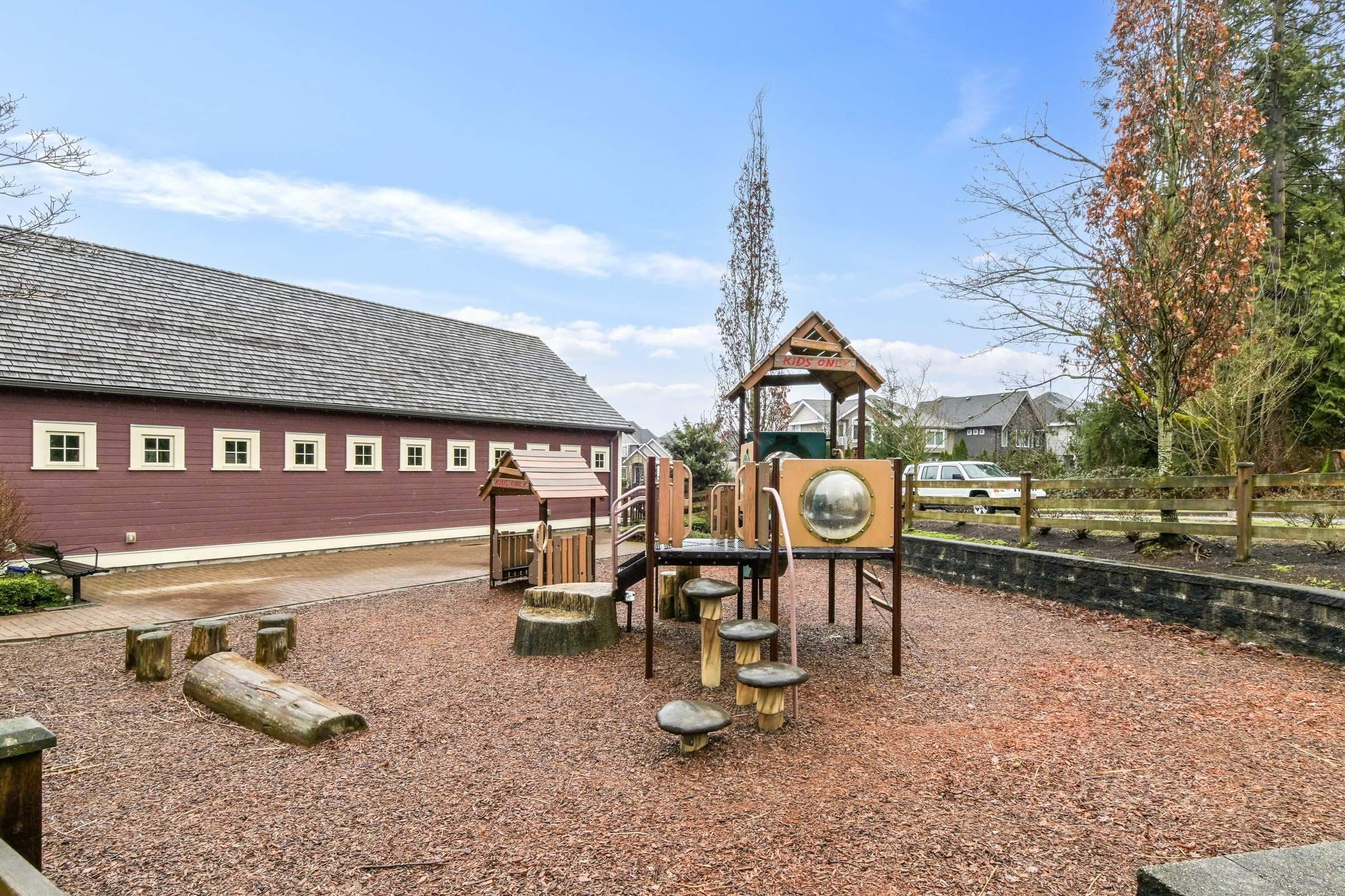 208-16488 64 Avenue, Surrey, BC