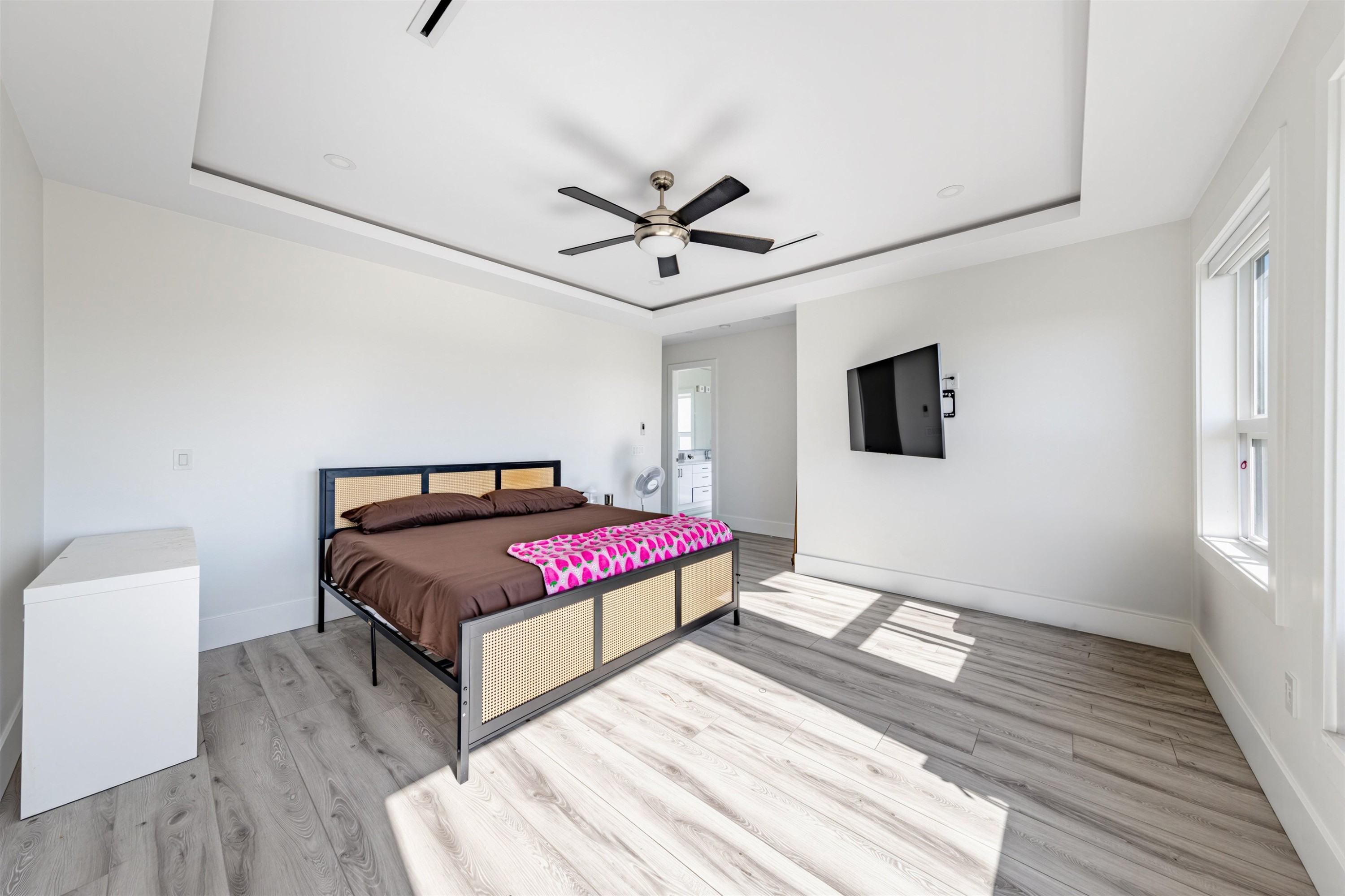 17018 57 Avenue, Surrey, BC