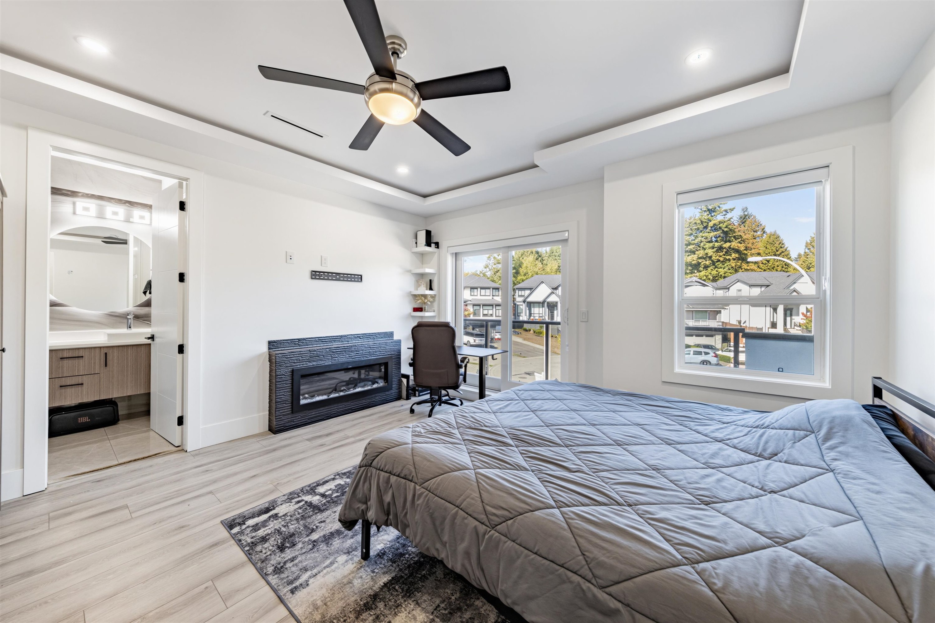 17018 57 Avenue, Surrey, BC