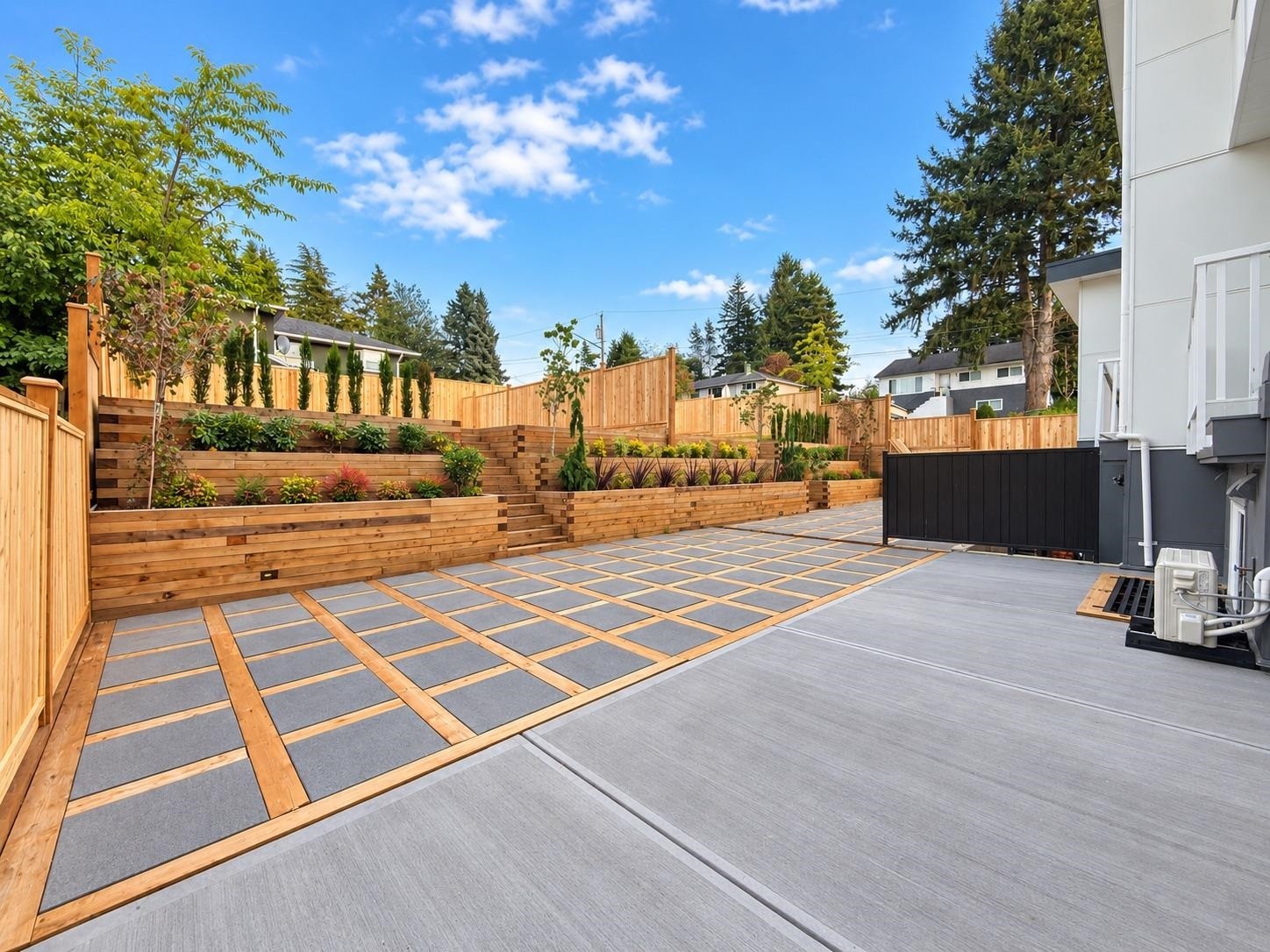 102-11410 139 Street, Surrey, BC