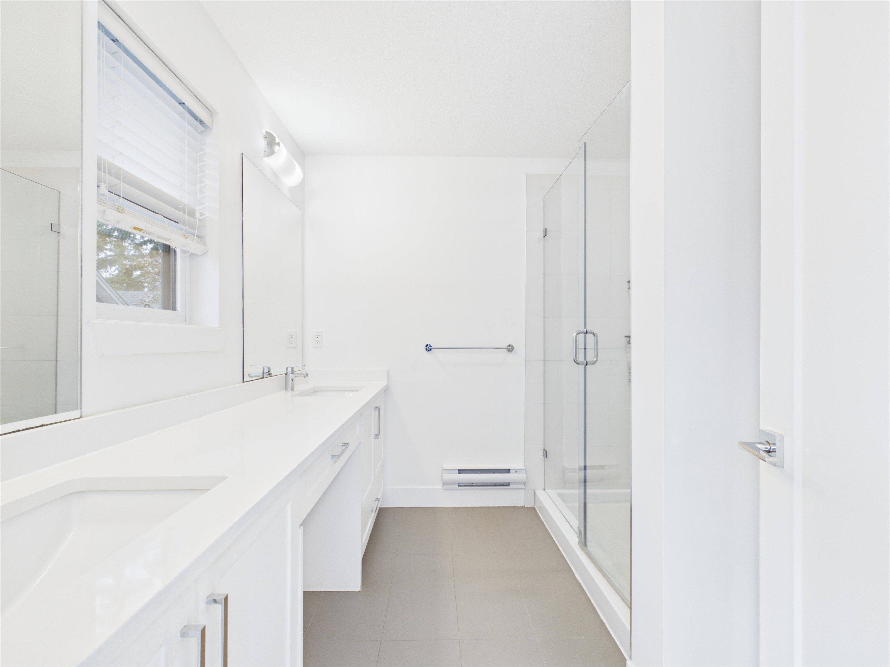 13-16760 25 Avenue, Surrey, BC