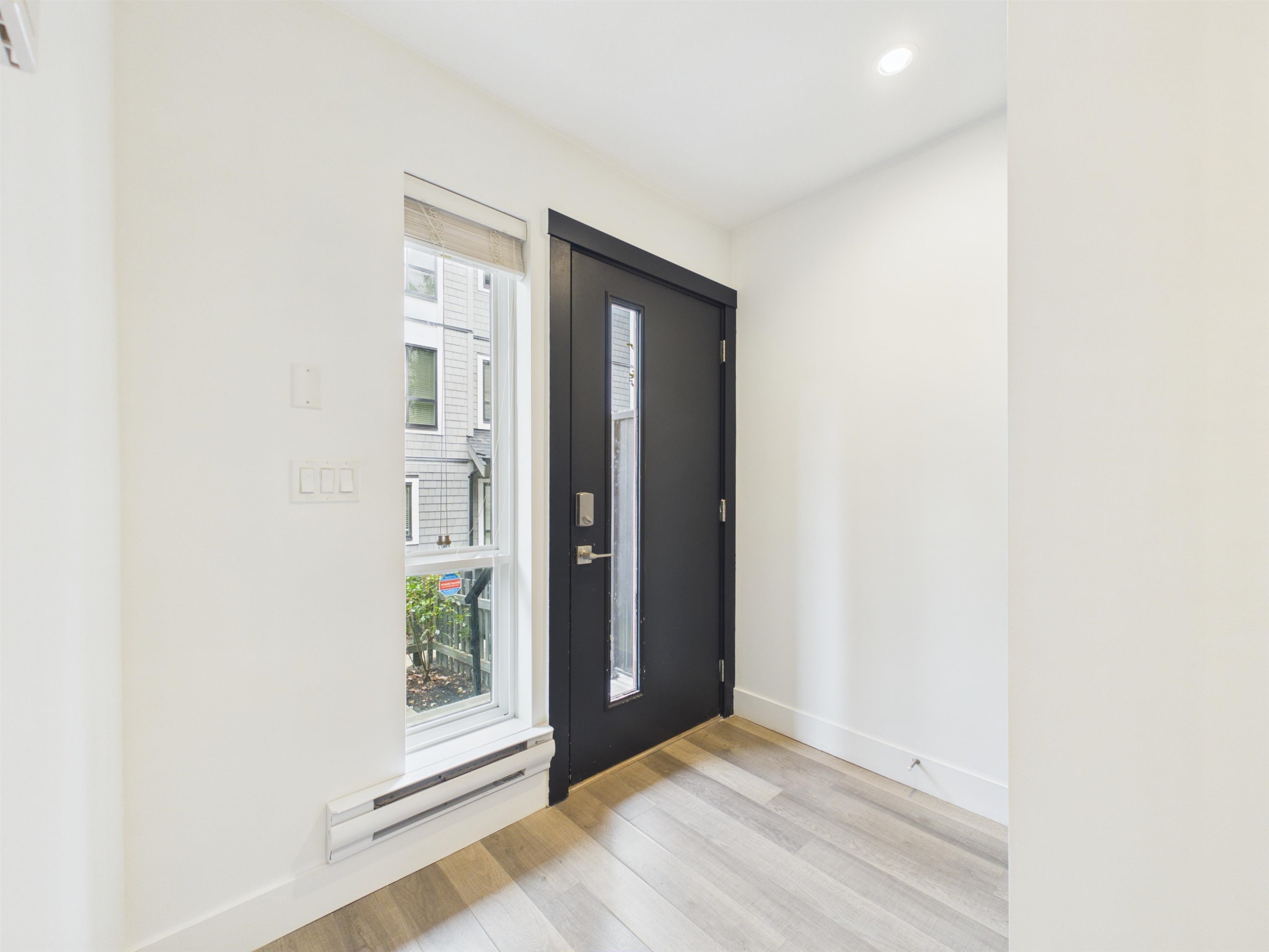 13-16760 25 Avenue, Surrey, BC