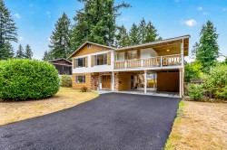 3872 203a Street Langley, BC V3A 5L6