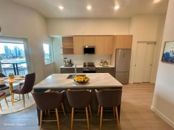 617-10777 138 Street Surrey, BC V3T 0T5