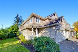 15-32849 Egglestone Avenue Mission, BC V2V 7S1