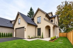 2-23787 40 Avenue Langley, BC V2Z 2J9