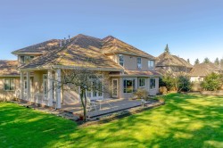 2530 138a Street Surrey, BC V4P 2M1