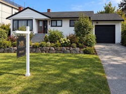 11160 135a Street Surrey, BC V3R 3A4